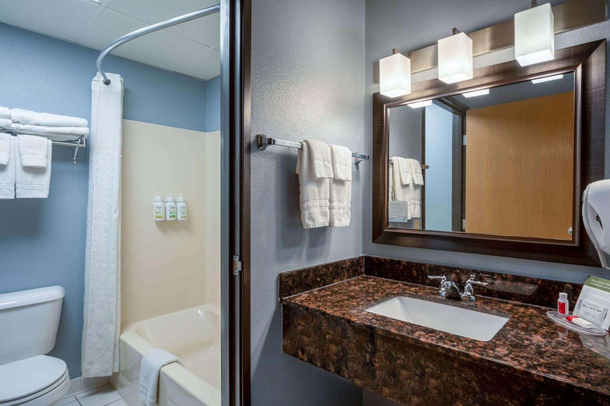 Americinn By Wyndham Eau Claire Buitenkant foto